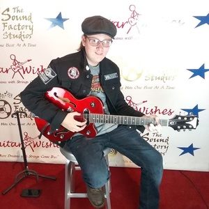 Meet your Posher, Noah